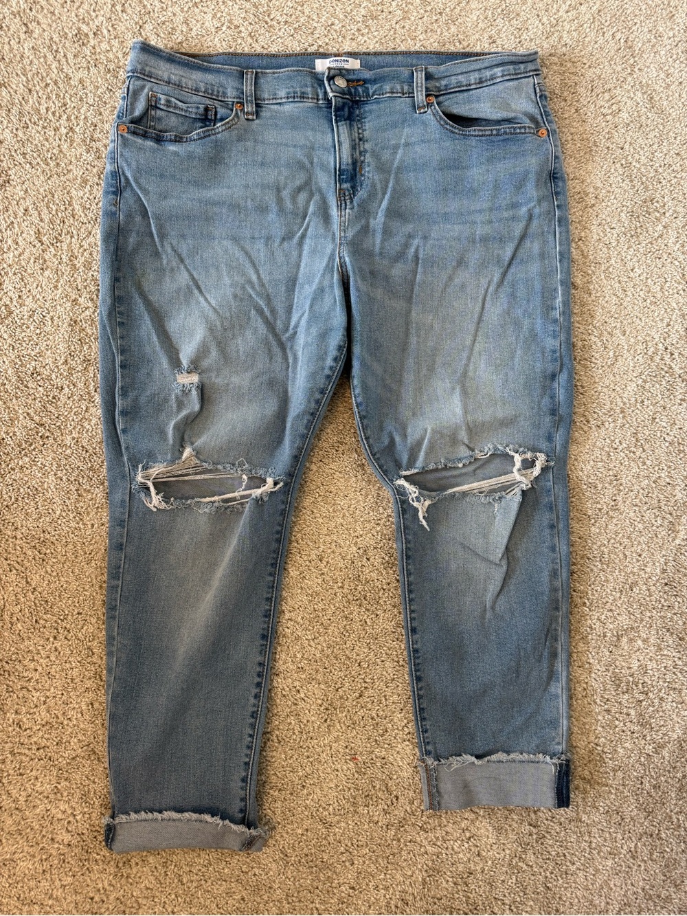 Levi's Light Blue Distressed Boyfriend Jeans Size 32W